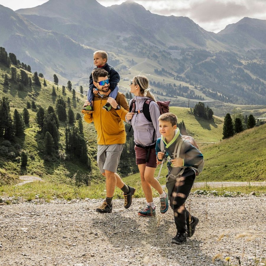 Familienwanderungen in Obertauern