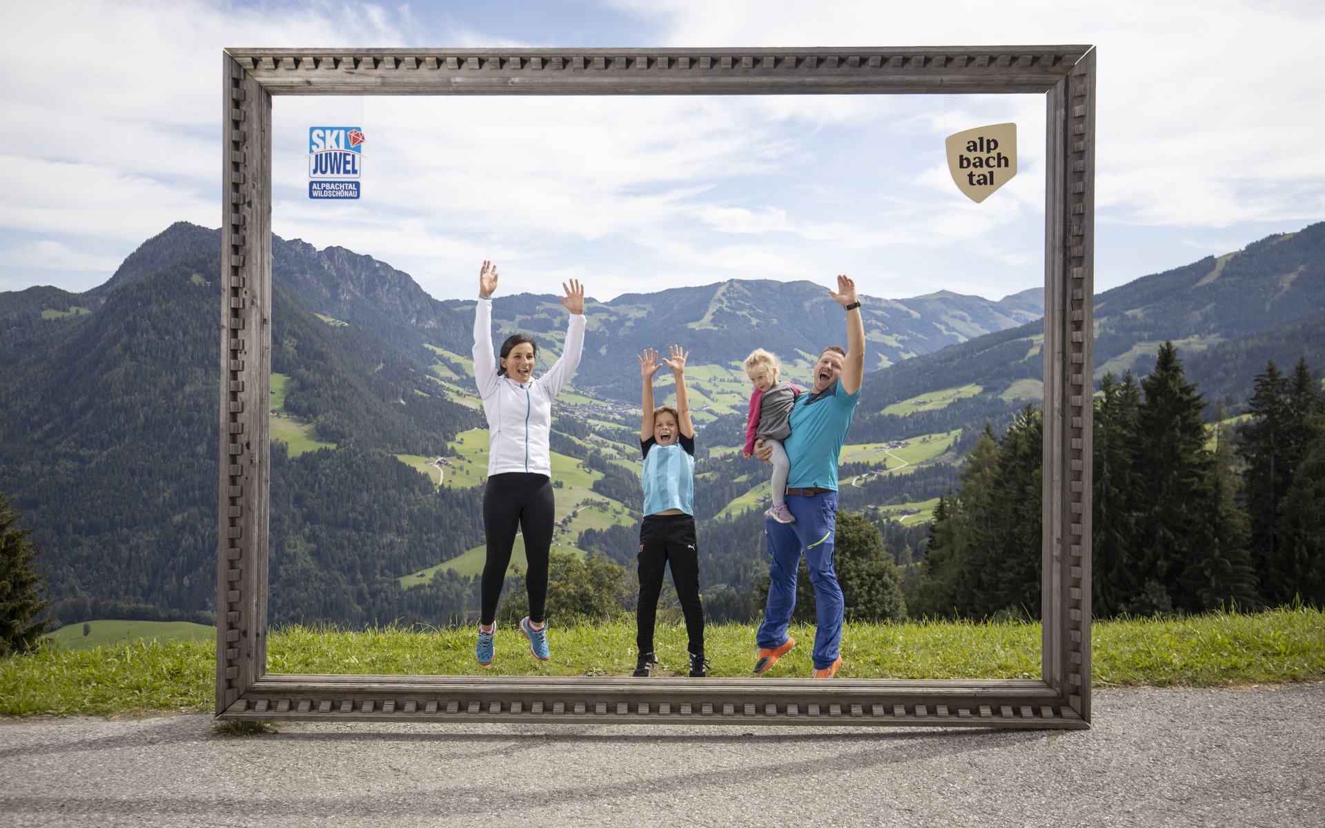 Riesen-Fotorahmen beim Juppi Zauberwald