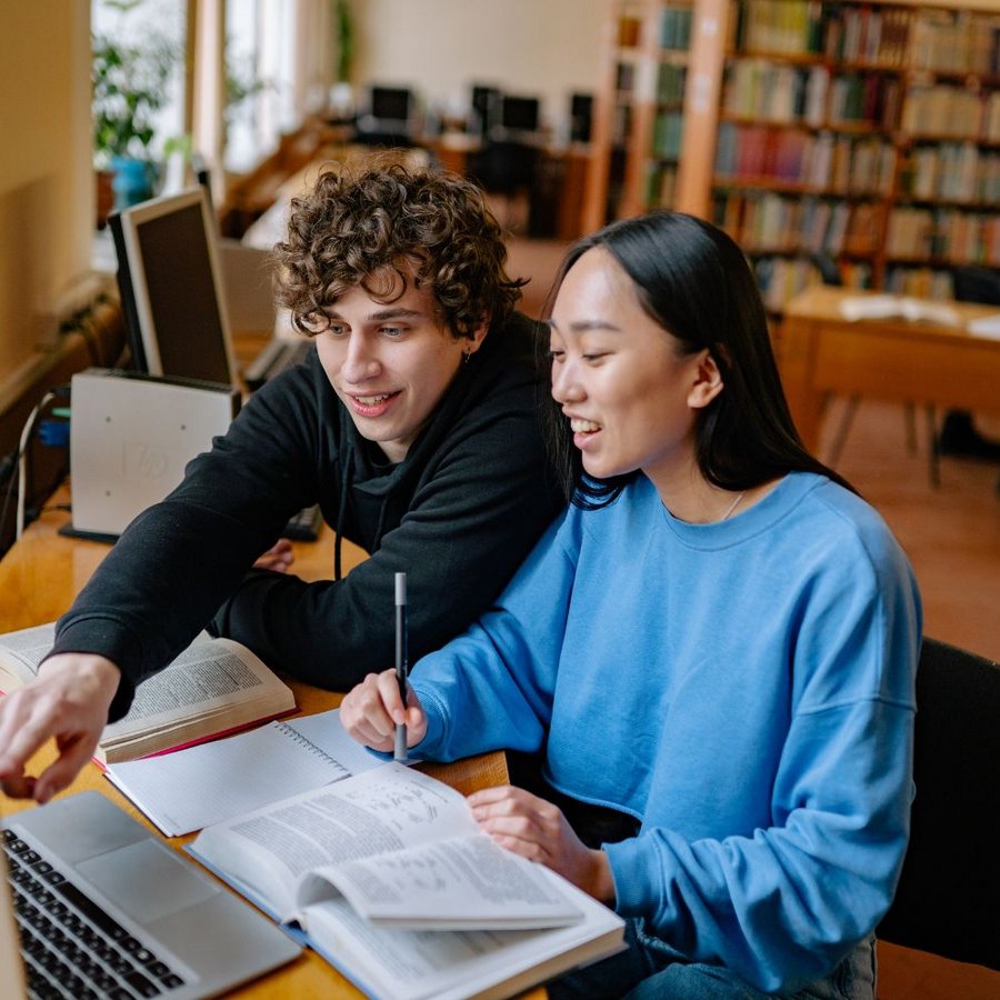 Nur noch wenige Tage bis zur Reifeprüfung: Last-Minute-Tipps für die Matura