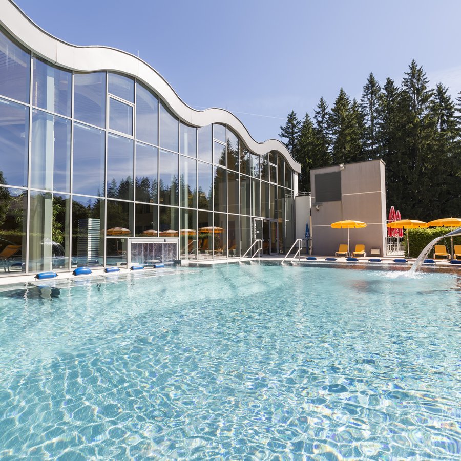 Alpenbad Tirol - Spiel- und Sportanlagen