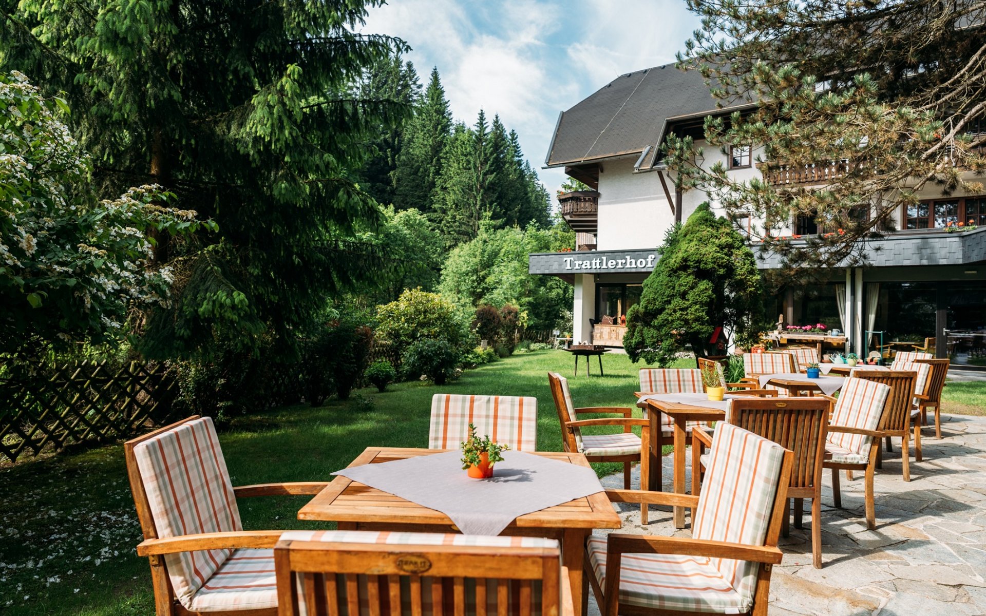 Terasse im Trattlerhof